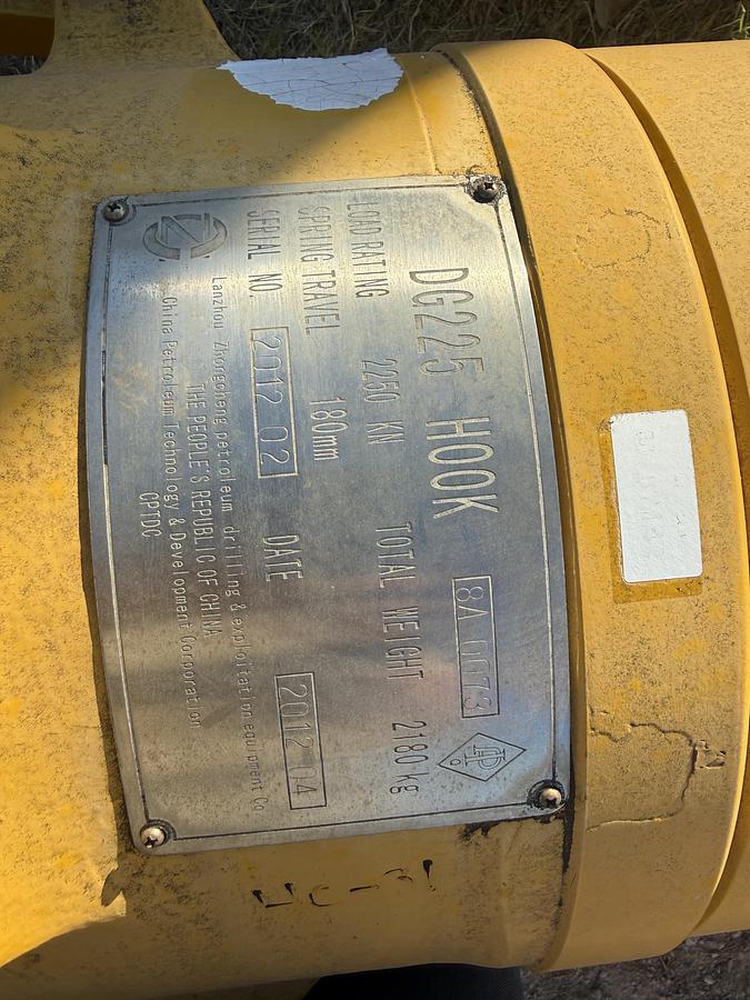 Used DG225 225-Ton Hook