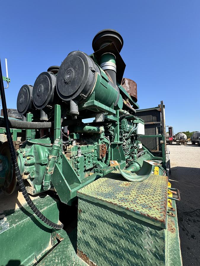 Used 2009 Mack GU817 High-Pressure Frac Pump Truck