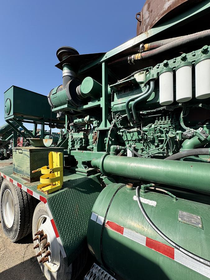 Used 2009 Mack GU817 High-Pressure Frac Pump Truck