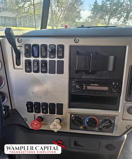 Used 2011 Mack Pinnacle MP8 505 HP Dump Truck