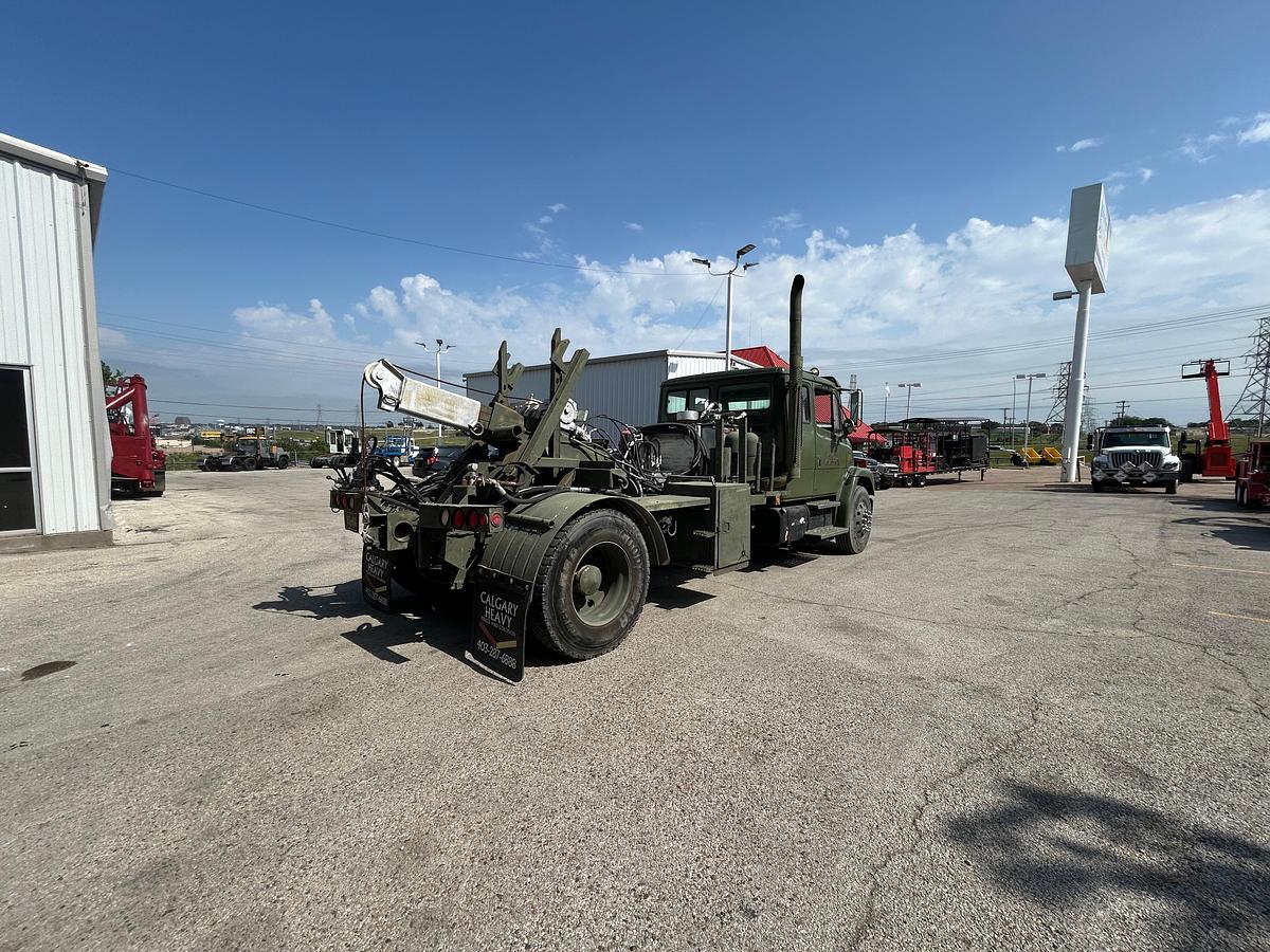 Used 2001 Freightliner FL-70 Mobile Hydraulic Power Pack Truck