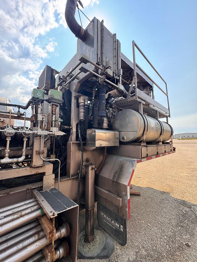 Used 2006 Peerless CH-42-3A 42ft Tri-Axle Drop Deck Non-Fired Nitrogen Pumping Trailer