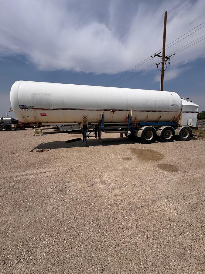 Used 2004 HydraRig 9600 Nitrogen Bulk Trailer - HARD TO FIND!