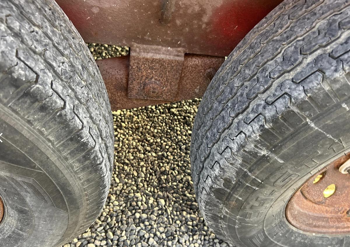 Used 2014 Friesen EQ141 T/A Manifold Trailer
