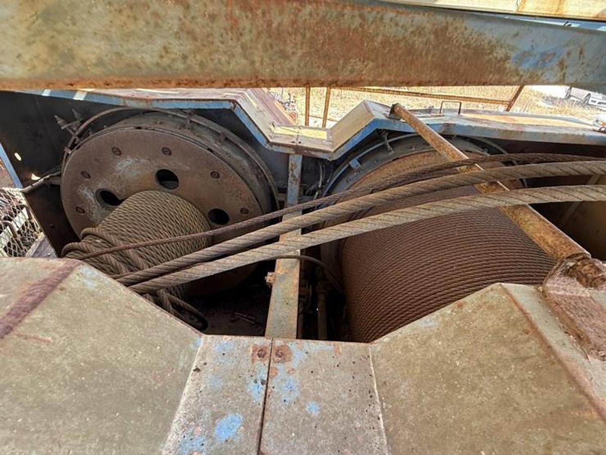 Used 2007 Moor Rig XJ60 DD 104'-200K Well Service Workover Rig