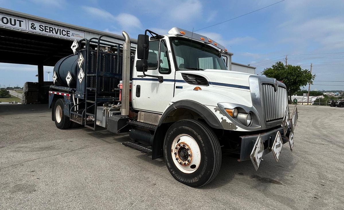 Used 2013 International Workstar 7400 Chemical Theater Truck