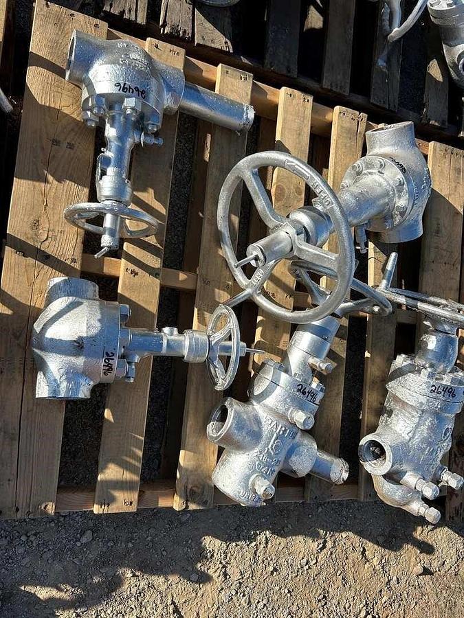 Used (1) Barton 2 1/16" 2K, (1) Orbit 2 1/16" 2K, (1) Omni 2 9/16" 5K, (1) AOP 2 1/16" 2K, (1) Hughes 2" Valves