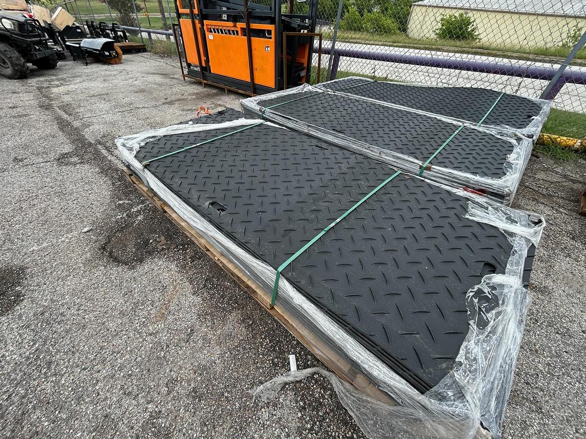Used (45) 2026 FPM Ground Protection Mat (UNUSED)