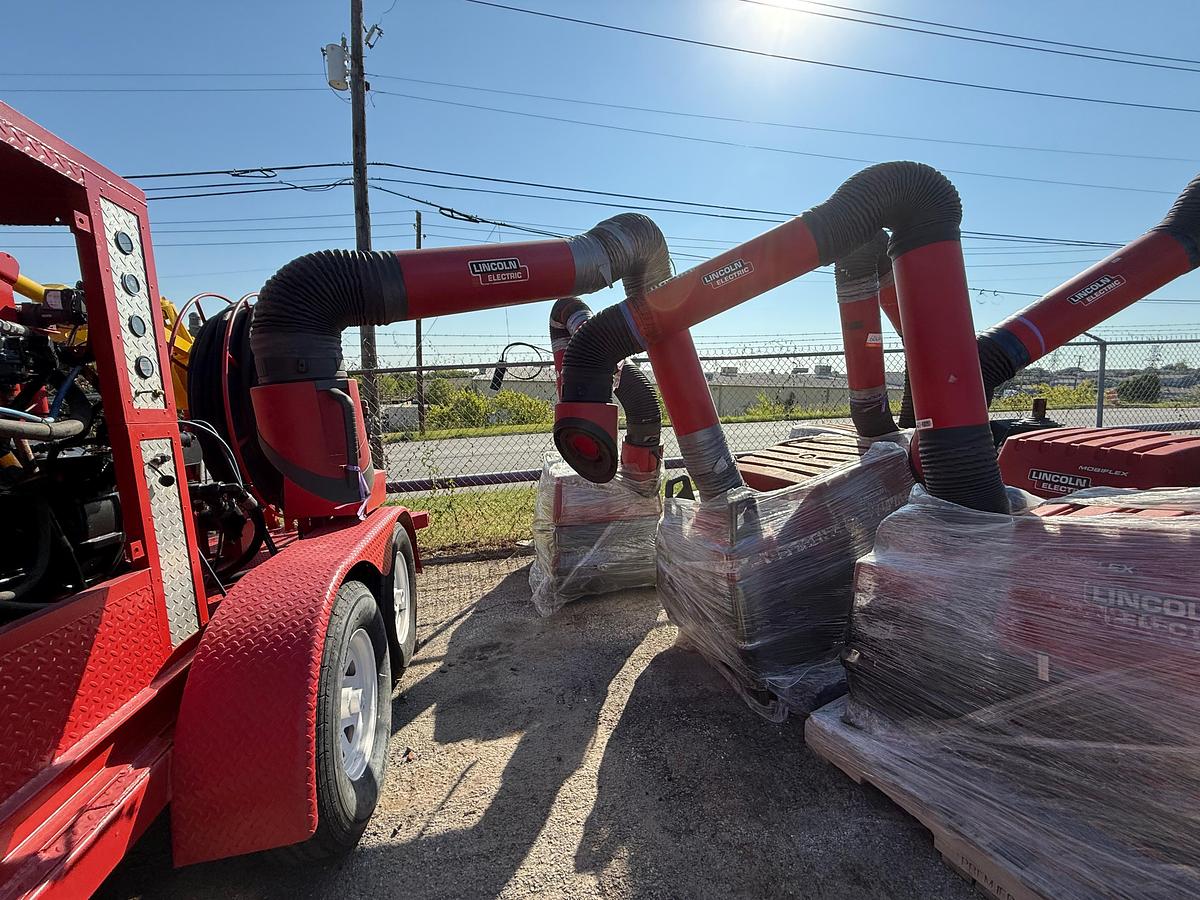 Used Lincoln Electric Fume Extractor