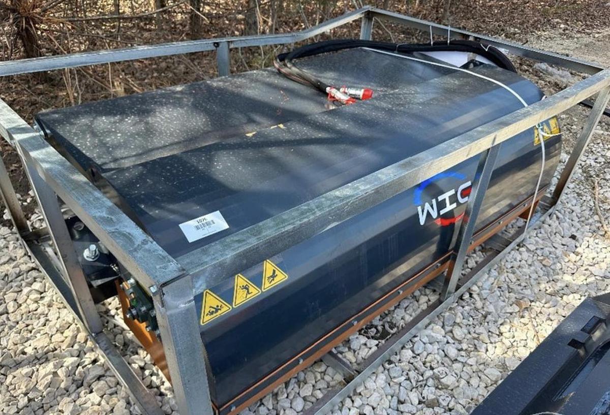 Used 2026 WIG XN-FB01-72 Box Broom Sweeper Skid Steer Attachment (UNUSED)