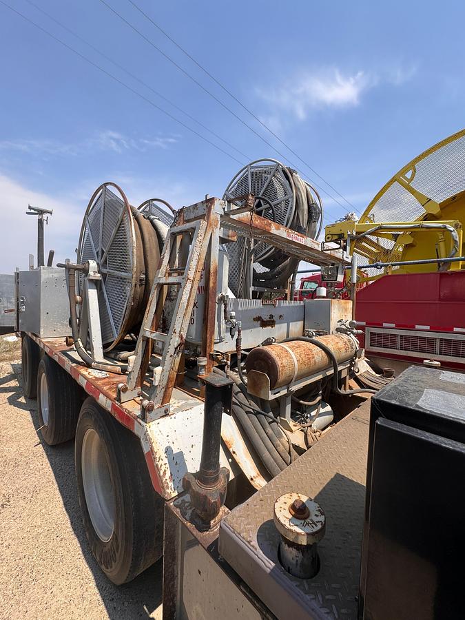 Used 2004 NOV HydraRig Coil Tubing Support Trailer - Hose Reels - Control Cabin!