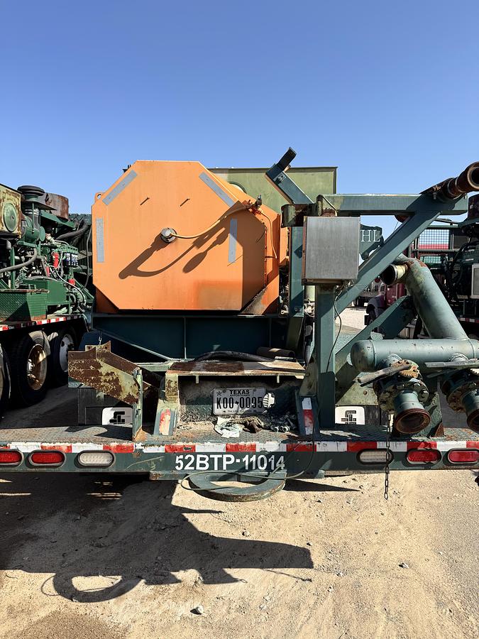 Used 2011 Mack High-Pressure Frac Pump Truck - GU813