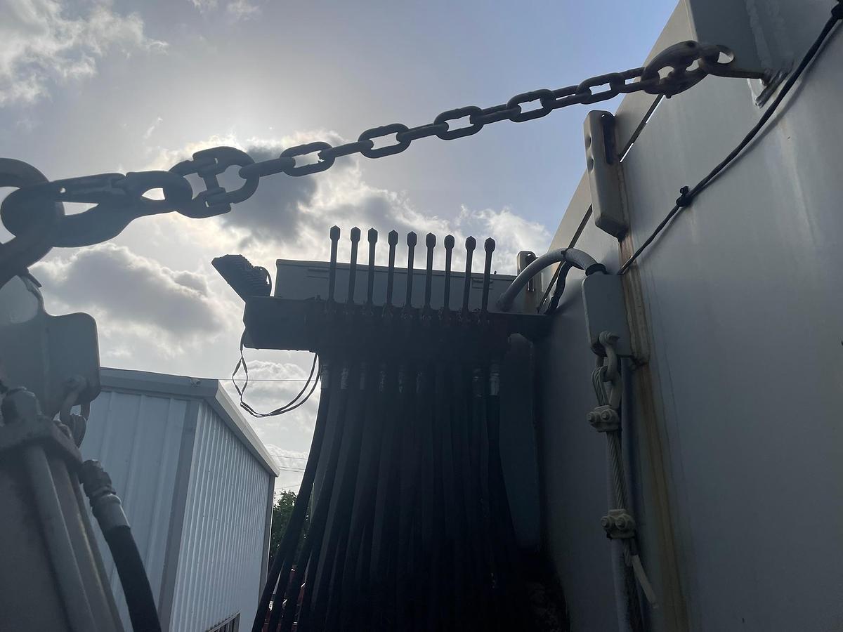 Used 2011 Appco FS-40 Bulk Sand Storage Trailer