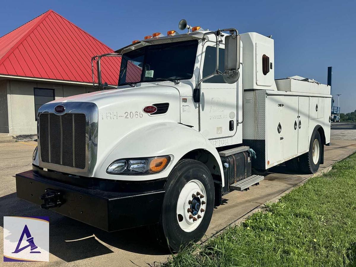 Used 2011 PETERBILT 337 SERVICE TRUCK