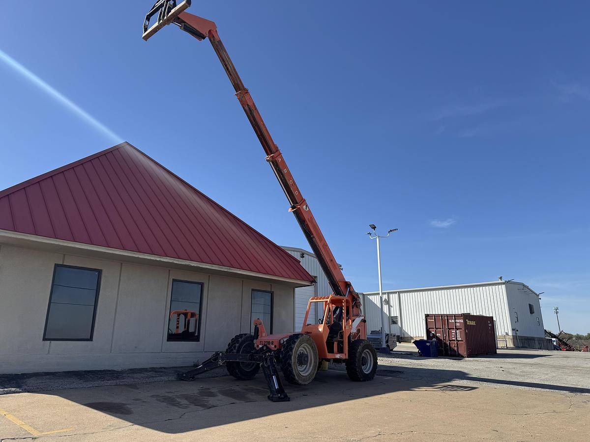 Used JLG SKYTRAK Telehandler