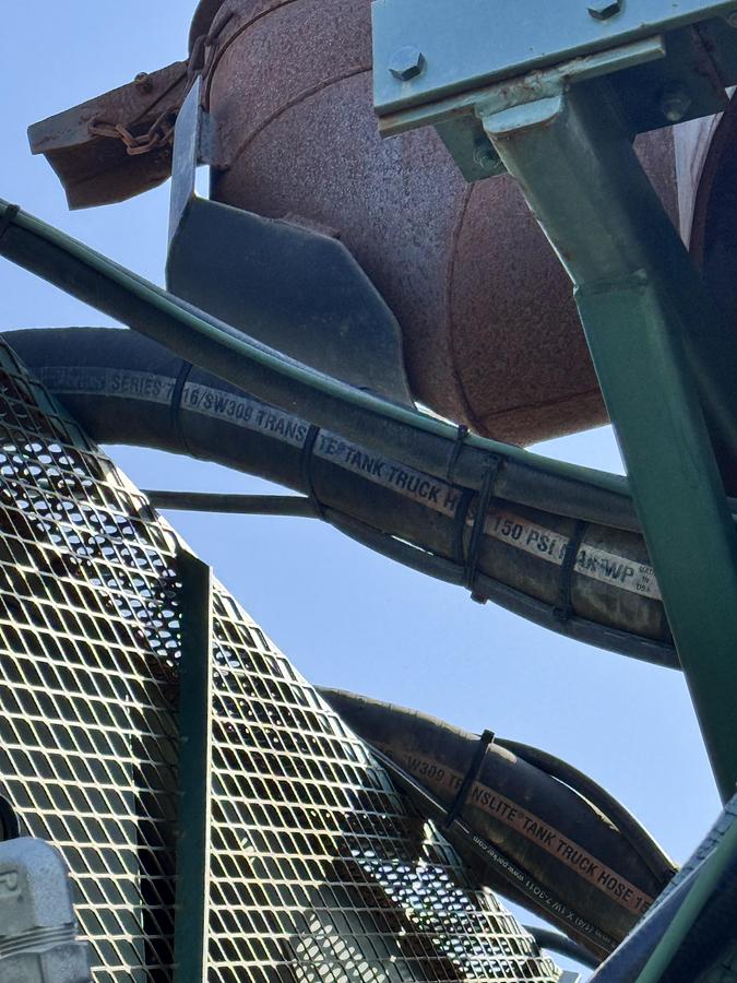 Used 2011 Mack High-Pressure Frac Pump Truck - GU813