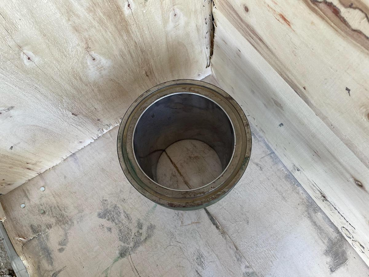Used (31) Chrome Pump Liners (UNUSED) - (22) FMC 4-1/2" (8) WORKFORCE 660 8" (1) GARDNER DENVER PE-5 3-1/2"