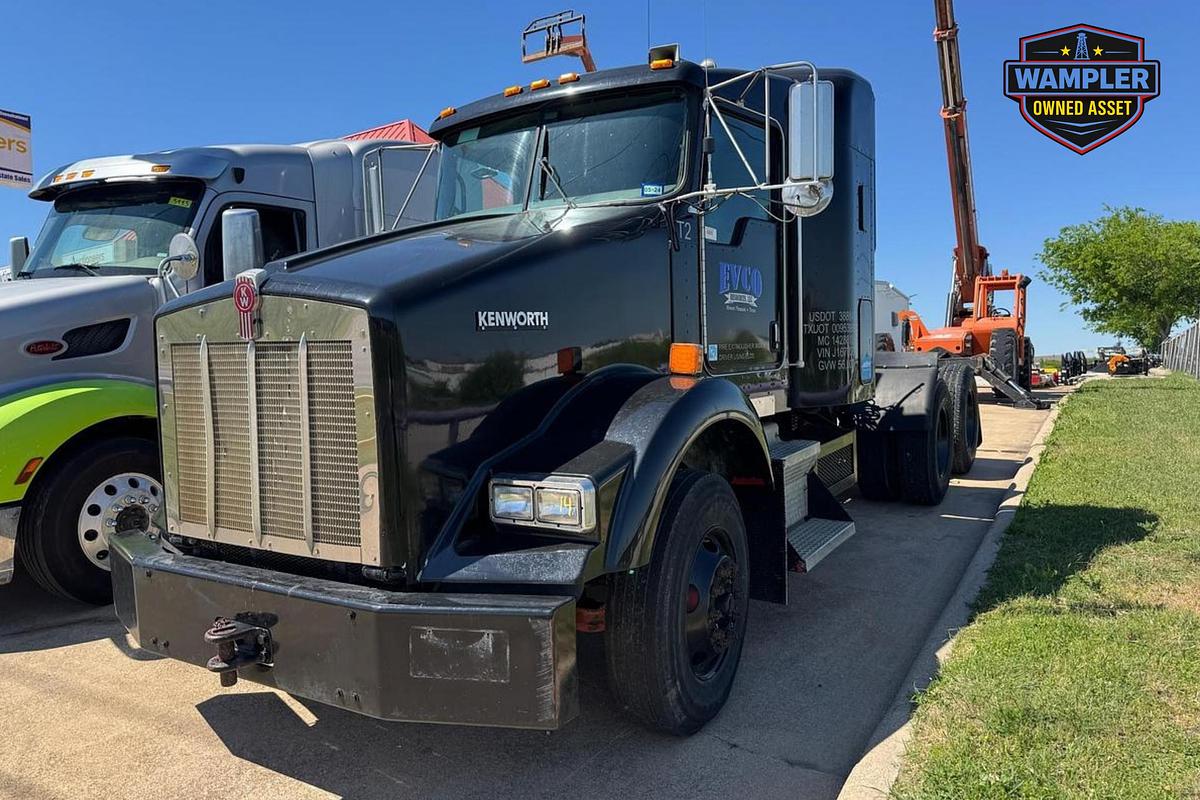 Used 2007 Kenworth T800 6x4 Sleeper Truck Tractor