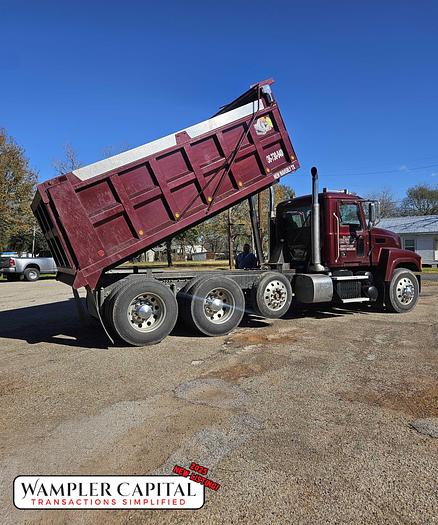 Used 2011 Mack Pinnacle MP8 505 HP Dump Truck