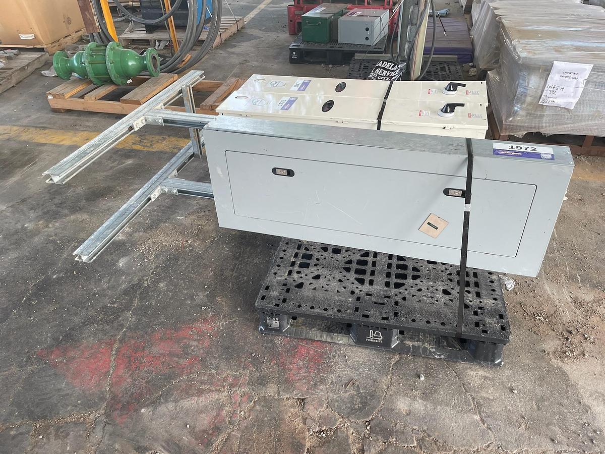 Used Siemens Electrical Distribution Panel