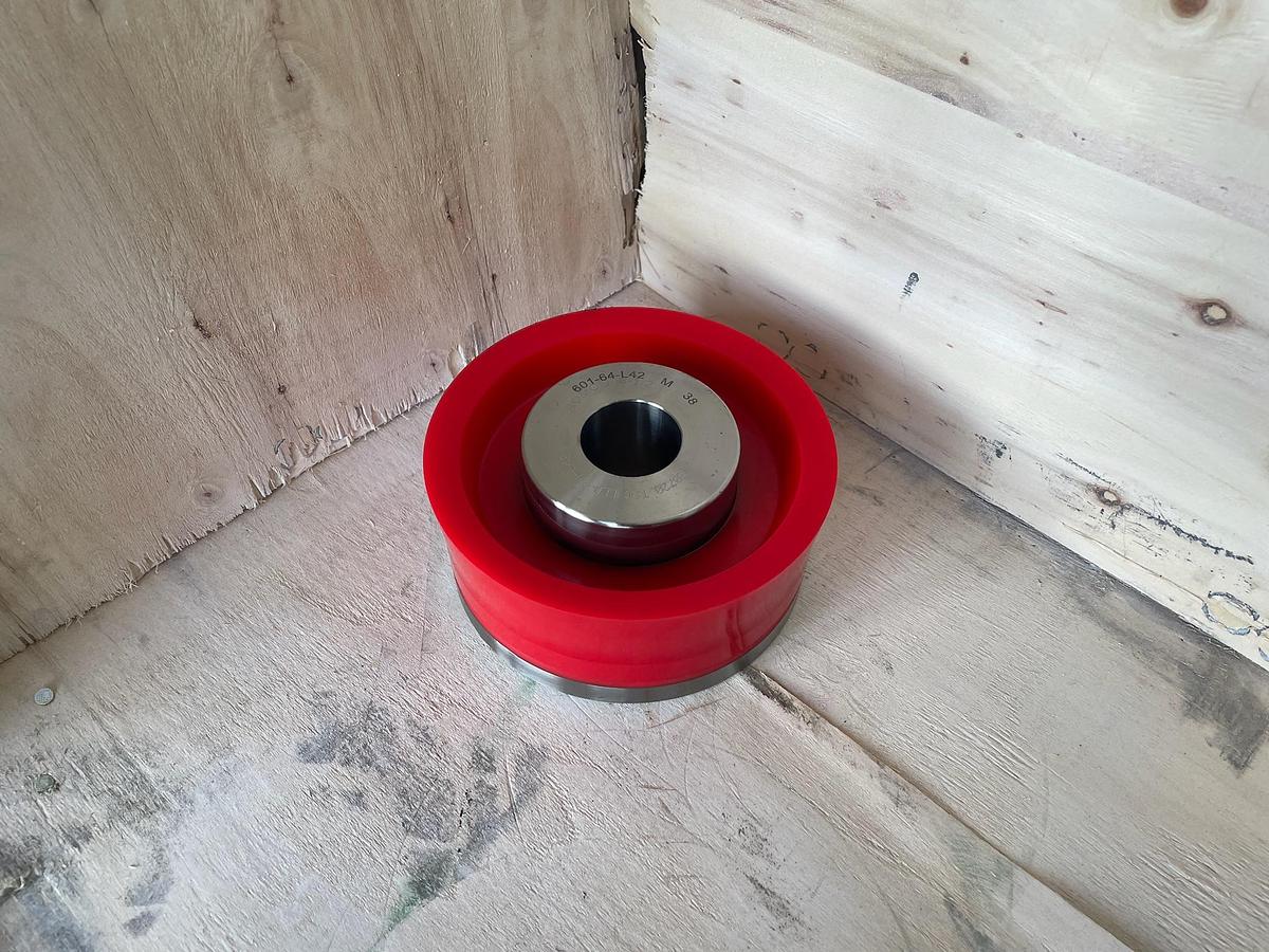 Used (192) Piston Urethane Bonded 6-1/2" 42 MM Bore, (17) Various Piston Hubs (UNUSED)