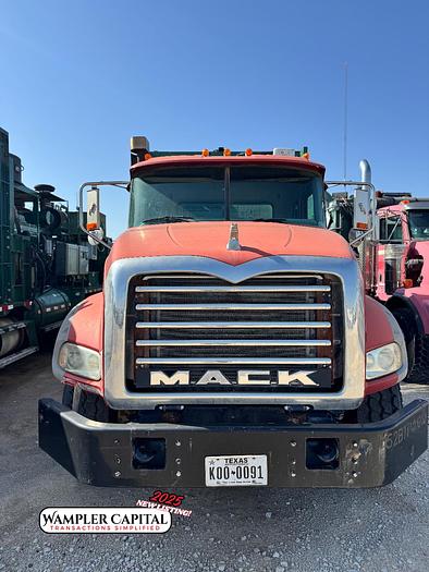Used 2006 Mack High-Pressure Frac Pump Truck - GU813