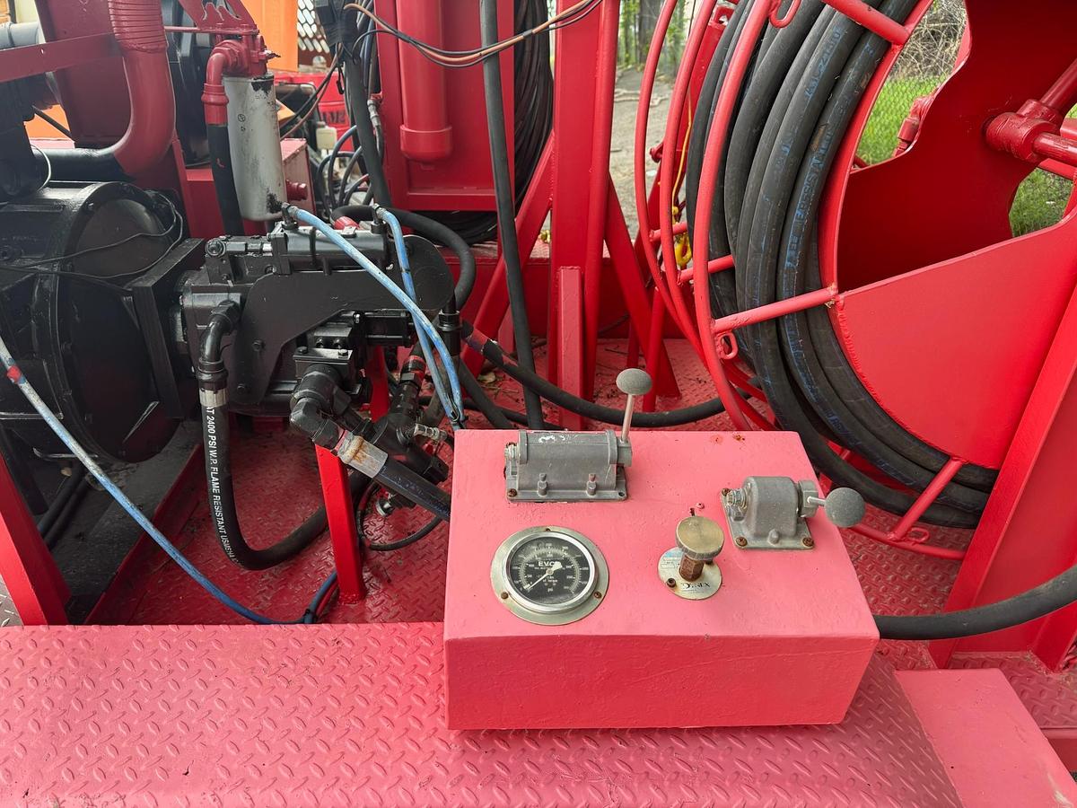 Used 2012 Bowen S85 Power Swivel