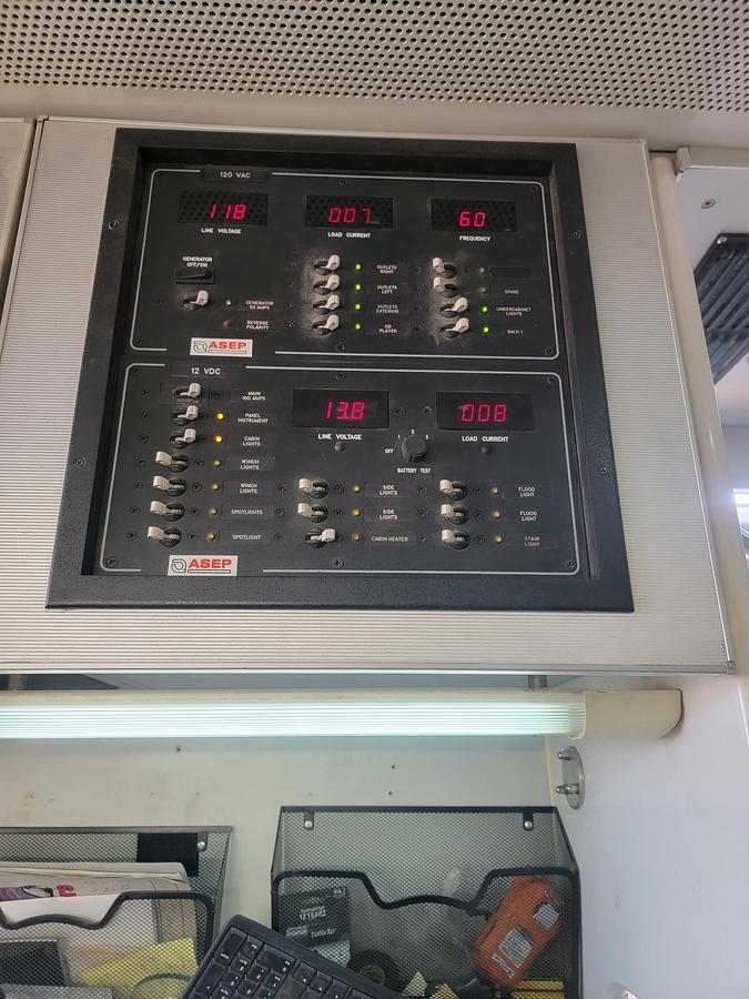 Used 2008 Peterbilt E-Line Truck