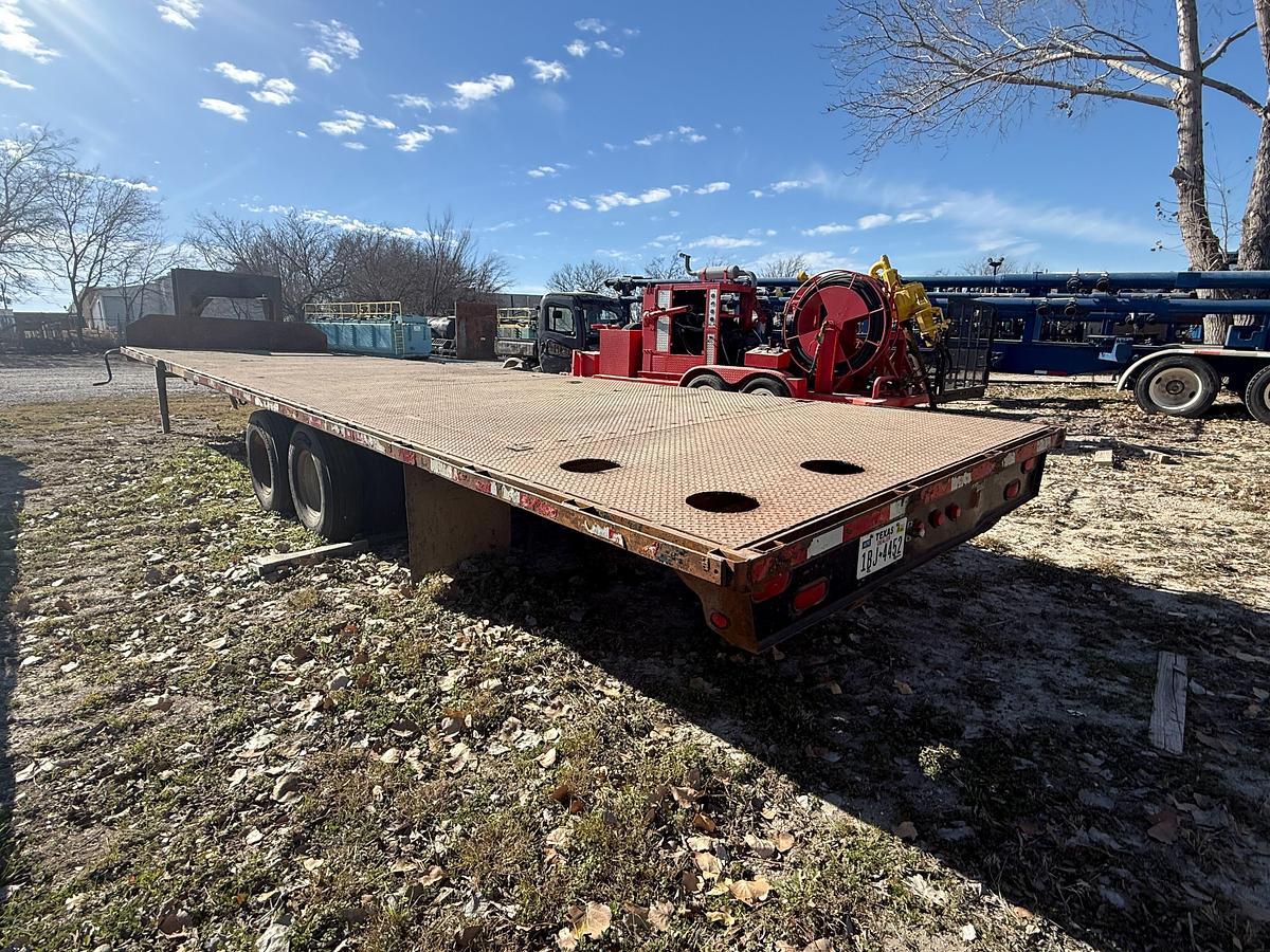 Used Shop-Built 32' GN Flatbed Trailer