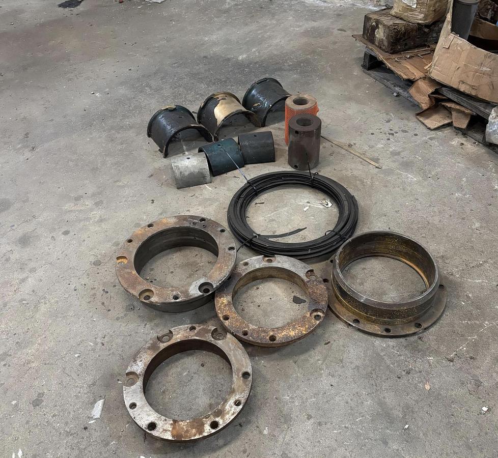 Used OFM 2250; (1) Reconditioned Crankshaft, (1) Lot of Spare Parts
