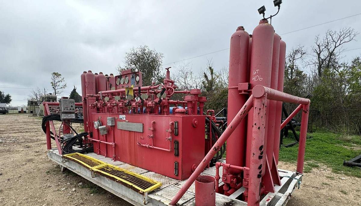 Used BPMF 7-STATION 12-BOTTLE 120-GALLON Triplex Accumulator Pump
