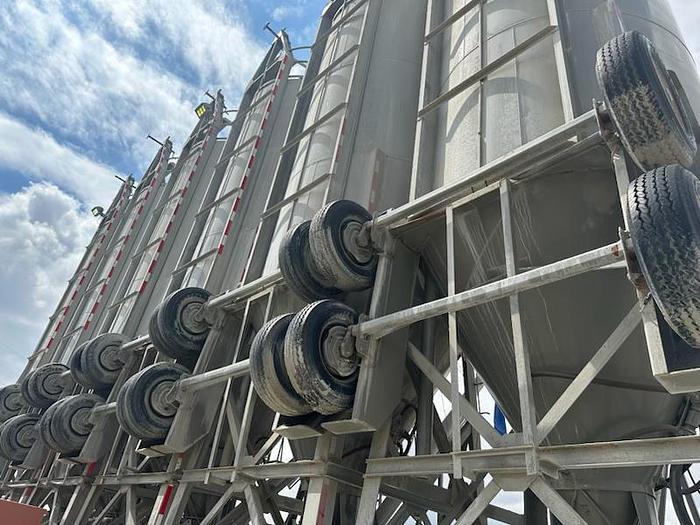 Used FASTWAY Cement Silo Package Including (12) 1,175 Cu Ft Portable Silos, Lots 8698 for Sale...