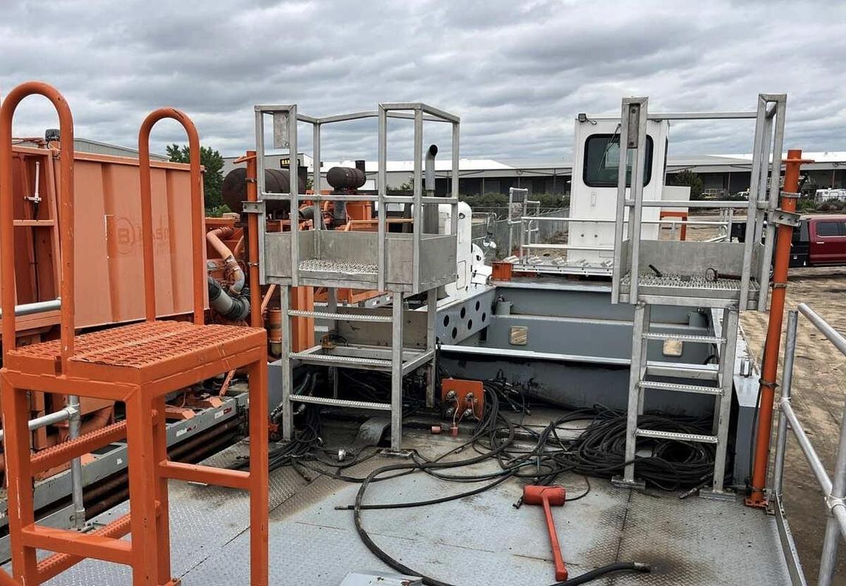 Used 2015 PEERLESS CH-53-3A 4-Axle Coil Tubing Reel Trailer