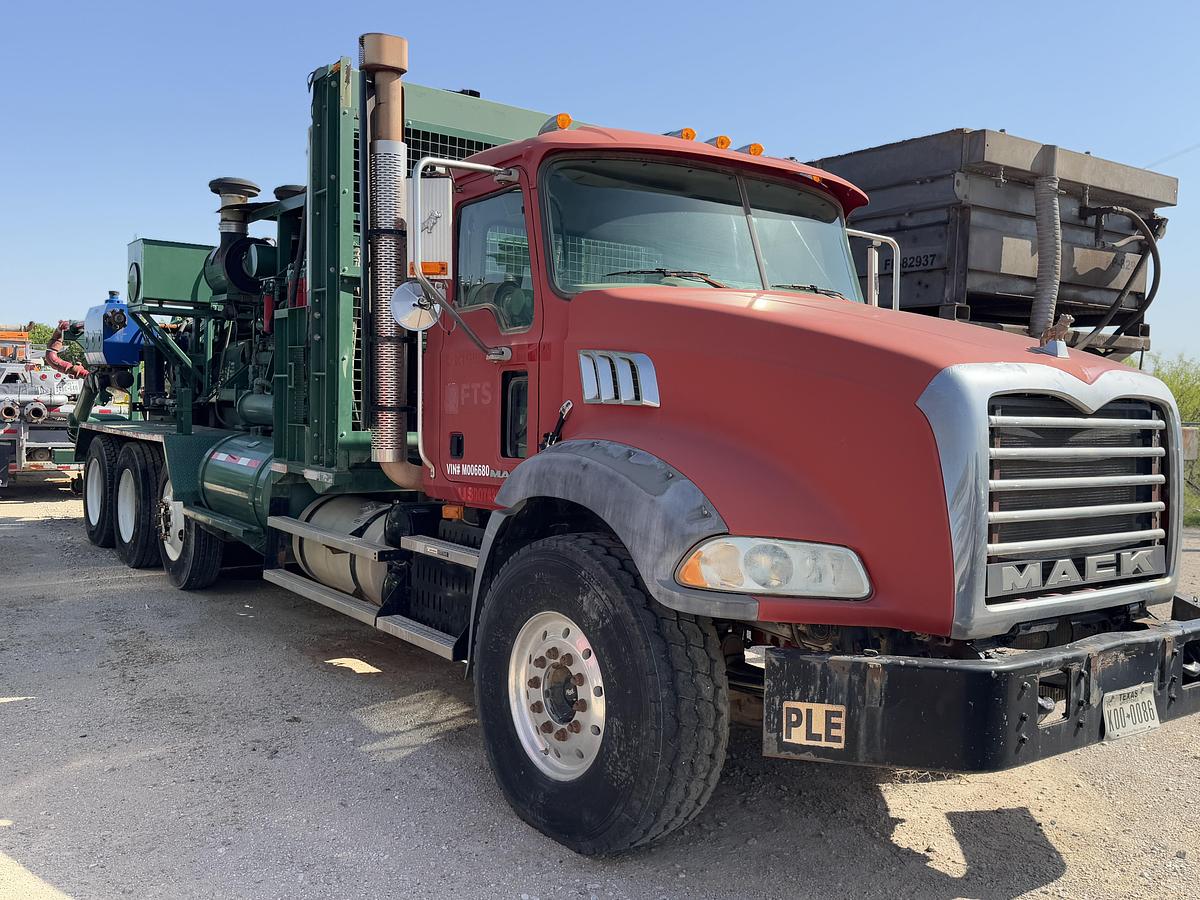 Used 2008 Mack High-Pressure Frac Pump Truck - GU813