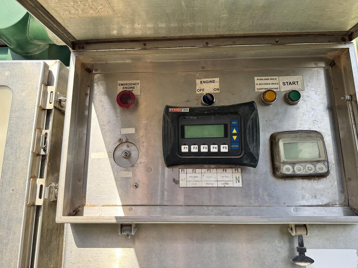 Used 2008 Mack High-Pressure Frac Pump Truck - GU813