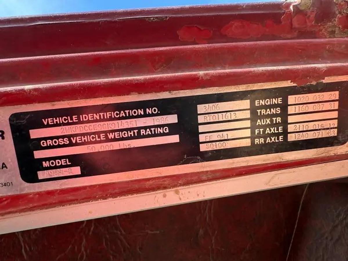 Used 1986 Western Star 4964 Tulsa 65K Mech Winch Truck