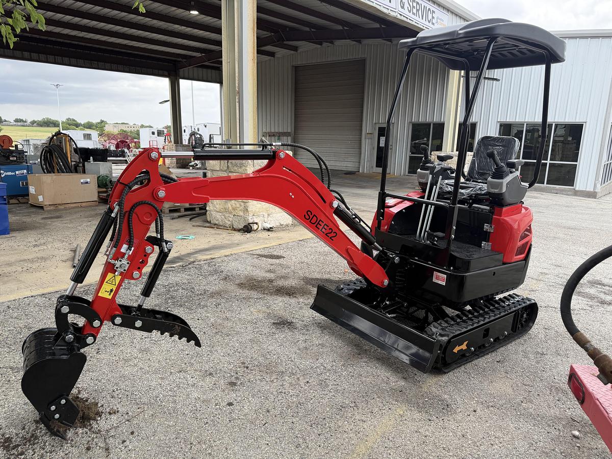 Used 2026 Sdlanch SDEE22 Excavator - BRAND NEW!