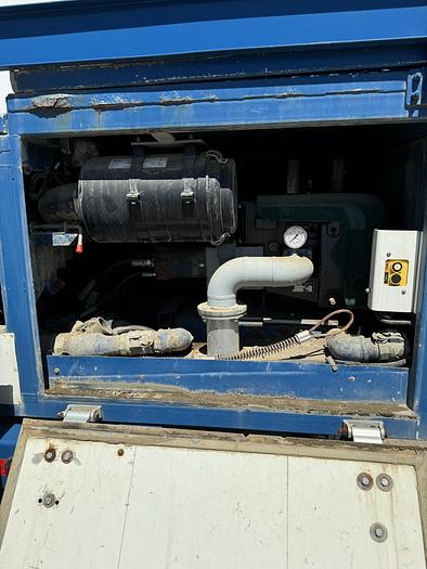 Used 2011 Single Cent Pump Enclosed Trailer - Cummins QSM-11 Motor, BJ Pacemaker Pump
