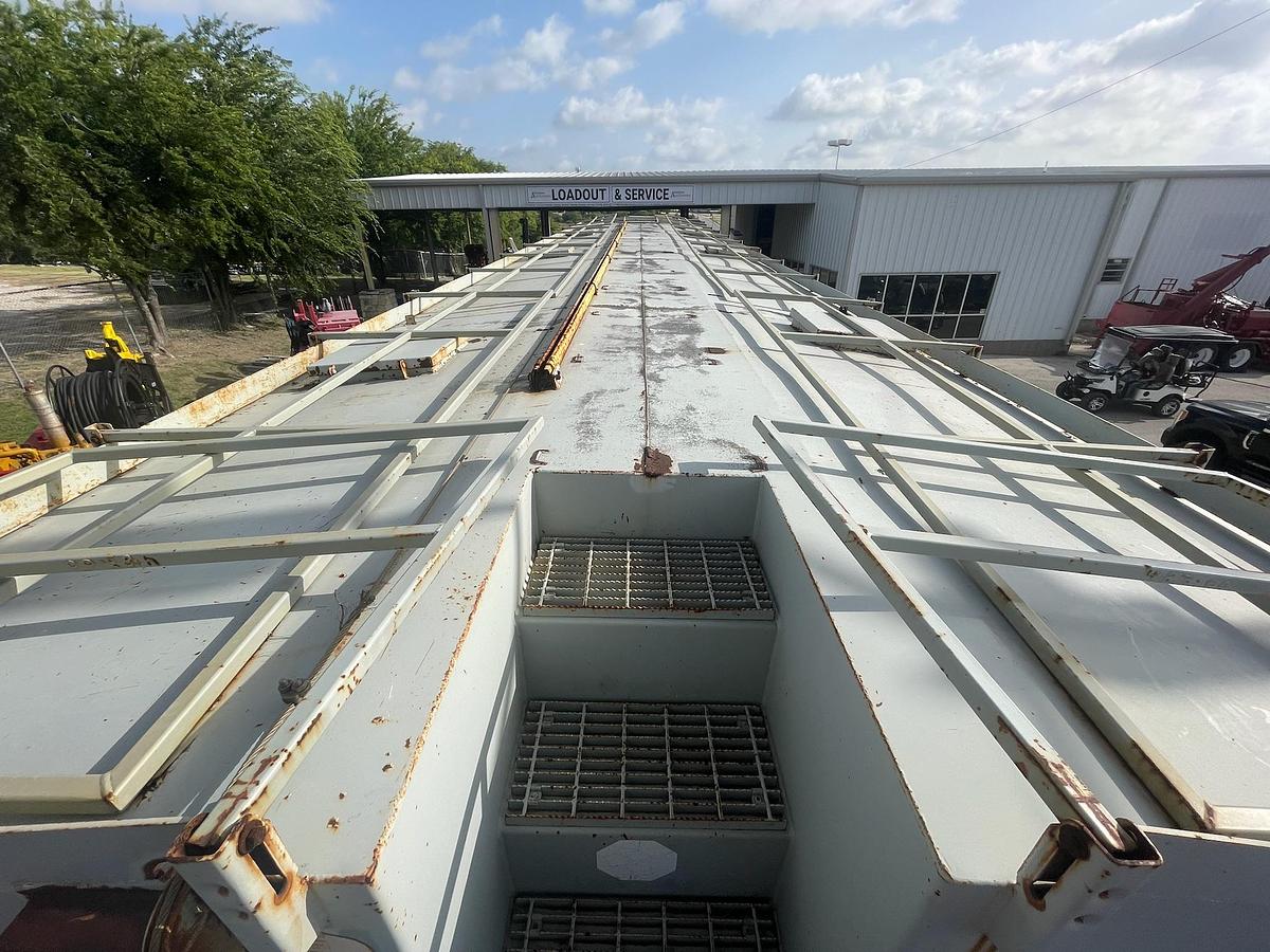 Used 2011 Appco FS-40 Bulk Sand Storage Trailer