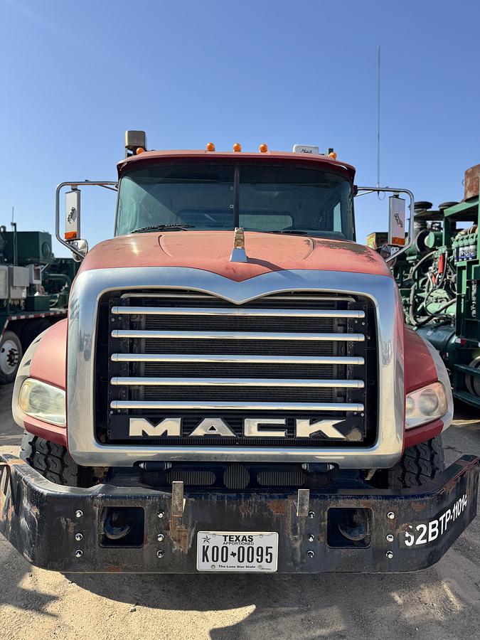 Used 2011 Mack High-Pressure Frac Pump Truck - GU813