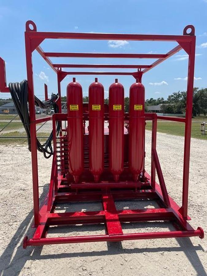 Used BOP 4 Station Closing Unit