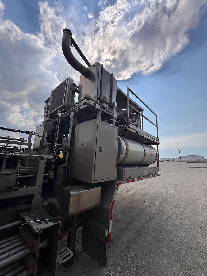 Used 2006 Aspen 42ft Tri-Axle Drop Deck Non-Fired Nitrogen Pumping Trailer