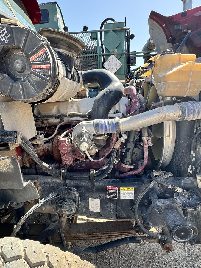 Used 2010 Mack High-Pressure Frac Pump Truck - GU820
