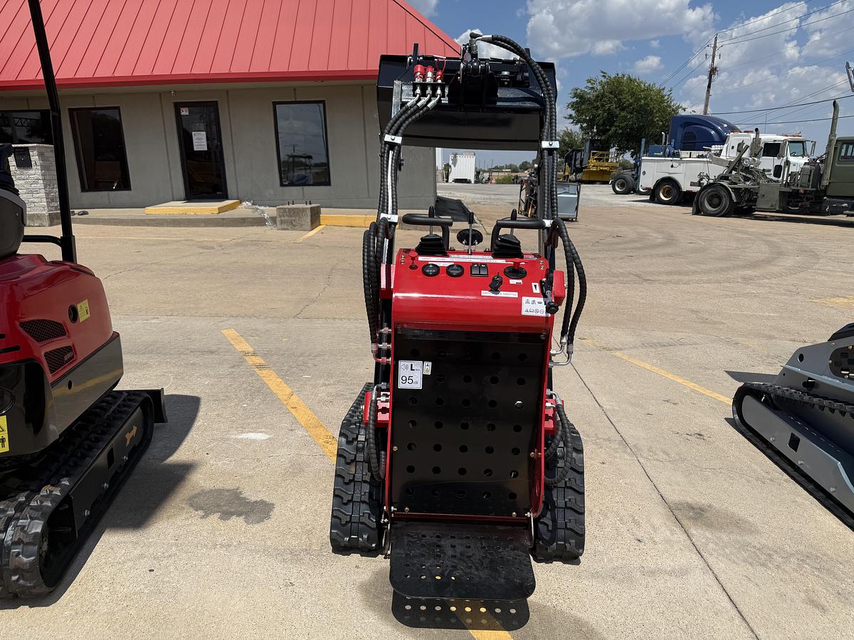 Used (3) 2026 Sdlanch SSL60 Skid Steer - BRAND NEW!