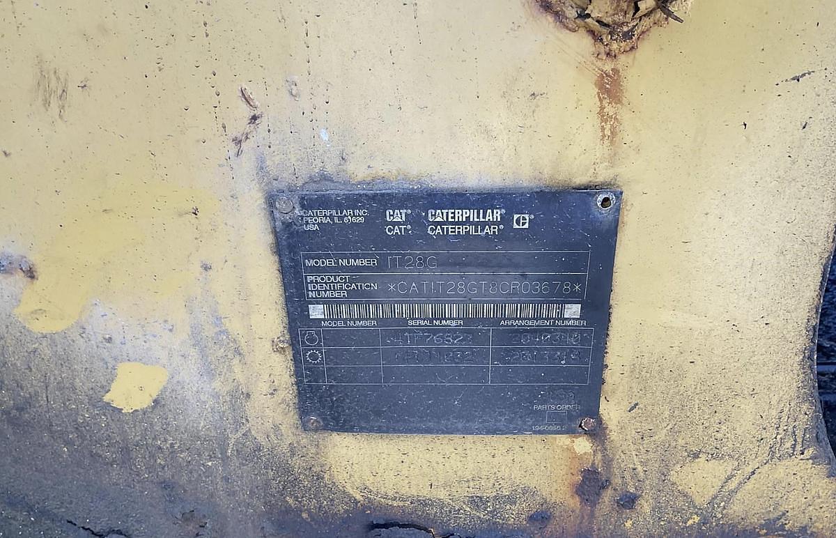 Used 2002 Caterpillar IT28G Wheel Loader