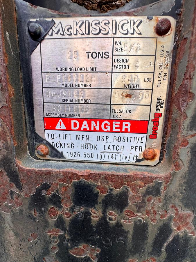 Used 2008 National 1800 Series 40 Ton Crane Trailer