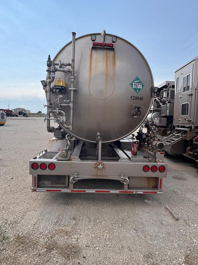 Used 2006 Aspen 42ft Tri-Axle Drop Deck Non-Fired Nitrogen Pumping Trailer