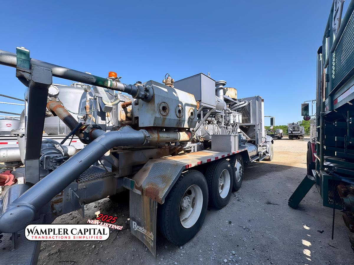 Used 2010 Mack High-Pressure Frac Pump Truck - GU814