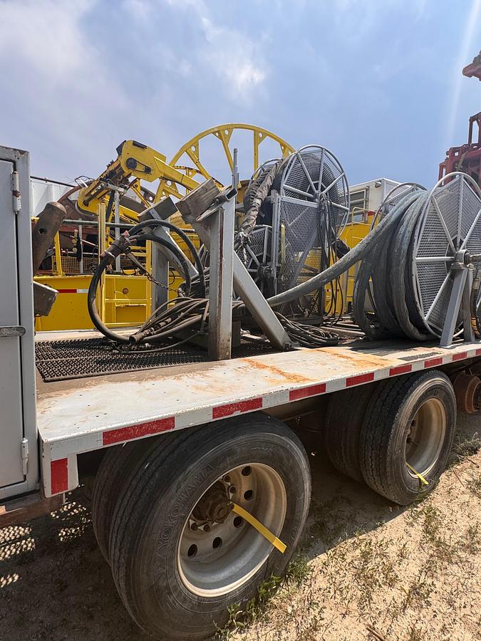 Used 2001 NOV HydraRig Coil Tubing Support Trailer - Hose Reels - Control Cabin