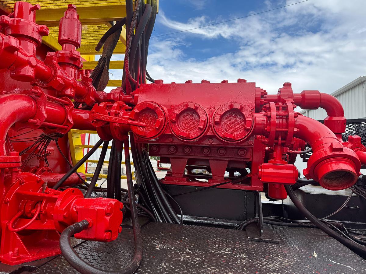 Used Oilwell SA634-5 10K WP Triplex Cement Pump Unit P/B Detroit Series 60 Skidded MTD on 2007 Lufkin Narrow Neck Lowboy